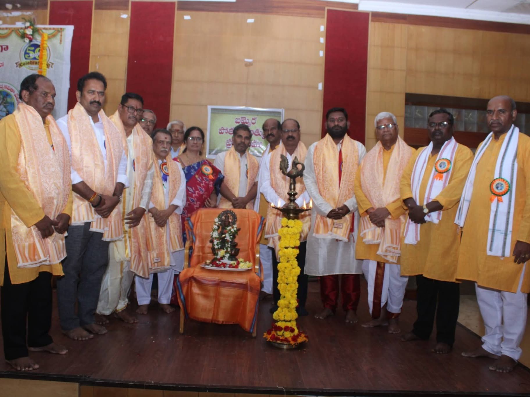 కేయూలో శతావధానం ప్రారంభం..