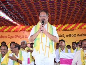 Thiruvairanikkulam temple Officials denies entry to actress Amala Paul