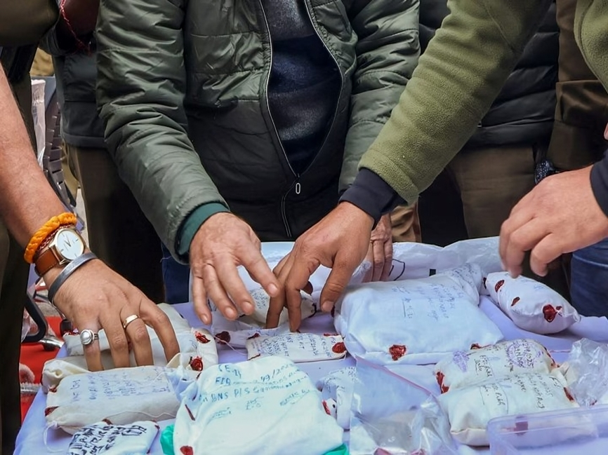 అంతర్జాతీయ డ్రగ్స్ సిండికేట్ గుట్టురట్టు