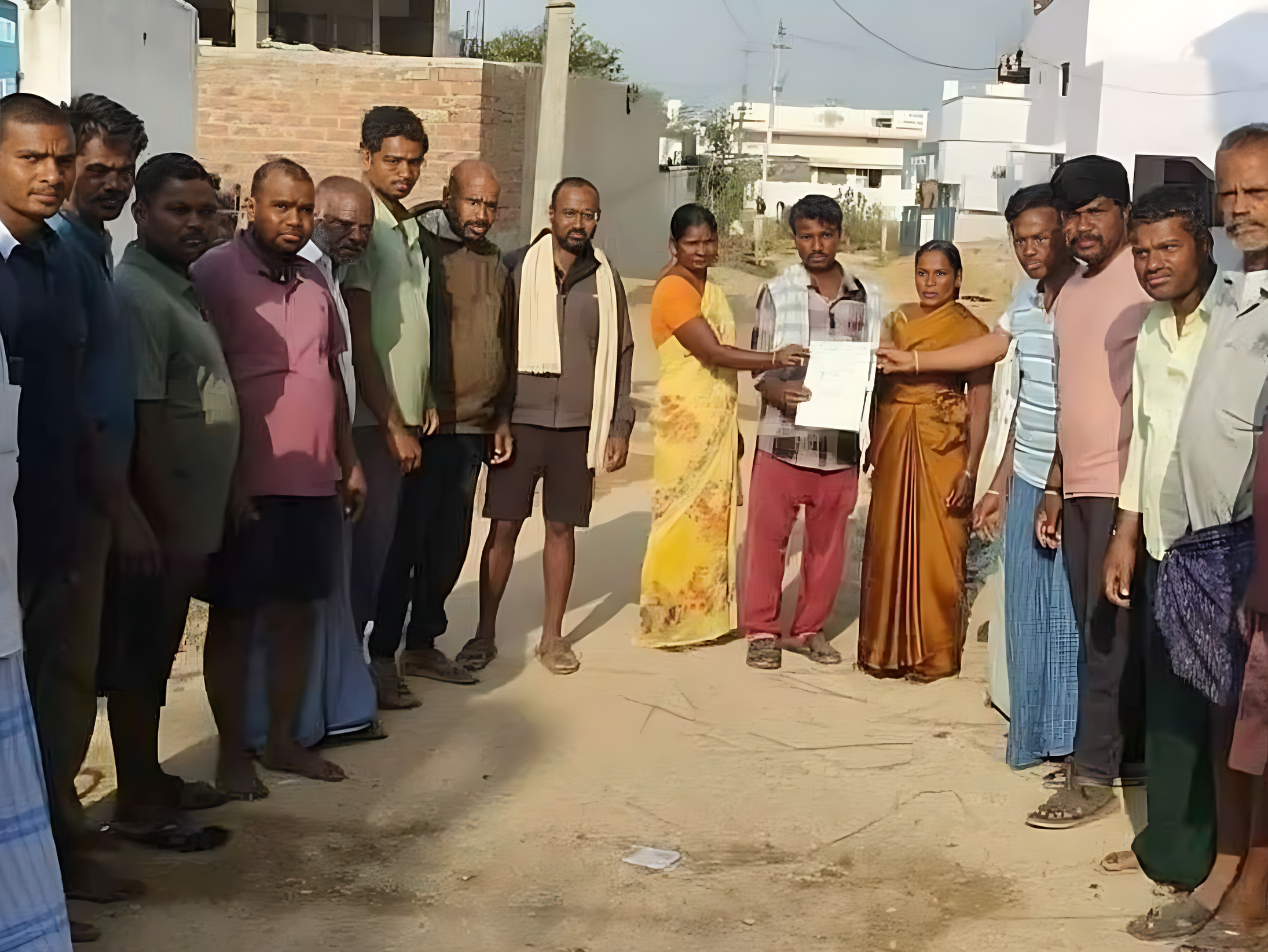 మల్లాపూర్‌లో CMRF చెక్కు పంపిణీ