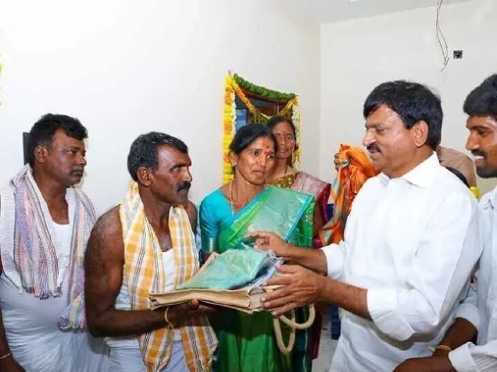 పేదల సంక్షేమమే ప్రభుత్వ లక్ష్యం: మంత్రి