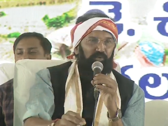 కొంతమంది కావాలని ప్రభుత్వం పై విమర్శలు చేస్తున్నారు: మంత్రి