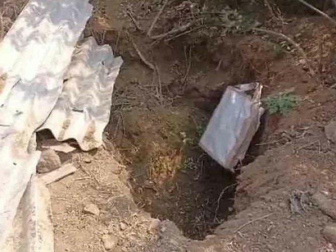 జమ్మికుంటలో గుప్తనిధుల తవ్వకాలు కలకలం