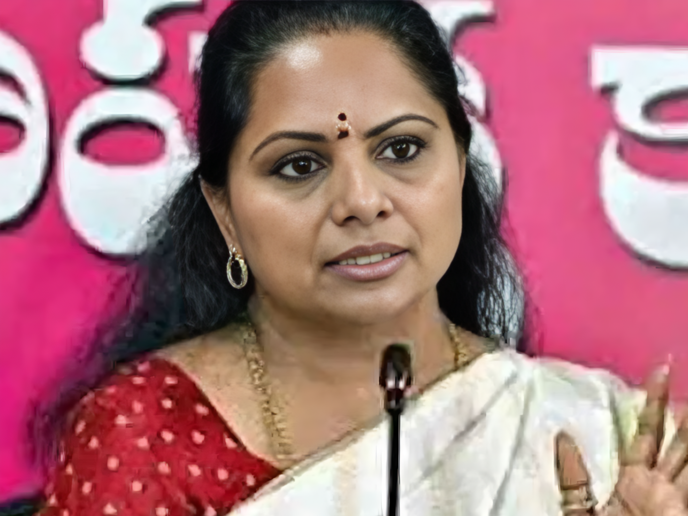 రేపటి రైతు సభకు కవిత రాక