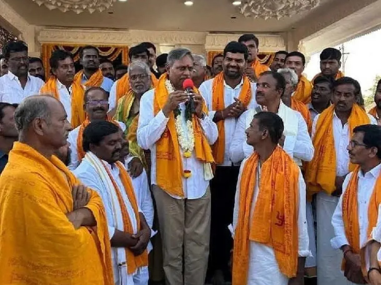 దేవతామూర్తుల ప్రతిష్టాపనలో పాల్గొన్న ఎమ్మెల్యే పల్లా