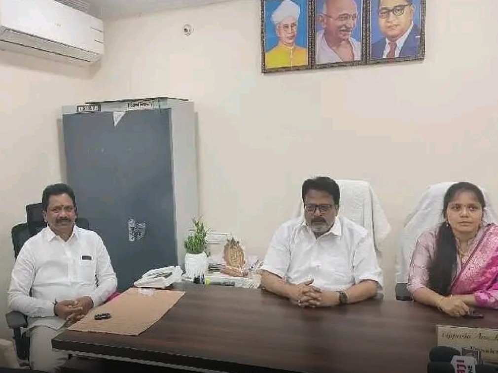 ‘బడ్జెట్‌తో సామాన్య ప్రజలకు ఒరిగేదేమీ లేదు’