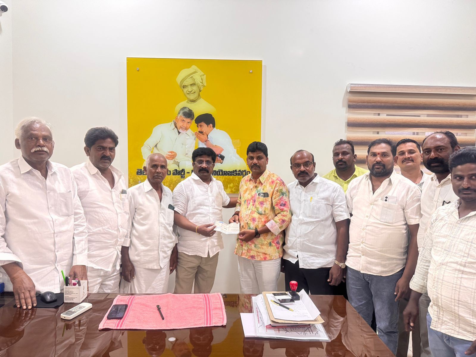 కనిగిరి ప్రభుత్వ ఆసుపత్రి అభివృద్ధికి రూ.1 లక్ష విరాళం