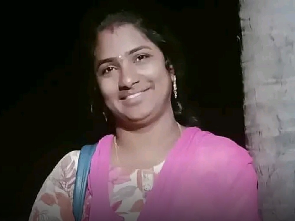 భర్త వేధింపులు తాళలేక వివాహిత ఆత్మహత్య