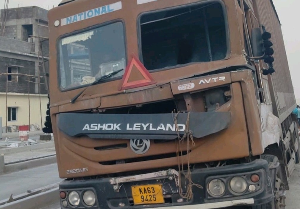 దోర్నాలలో తప్పిన ప్రమాదం