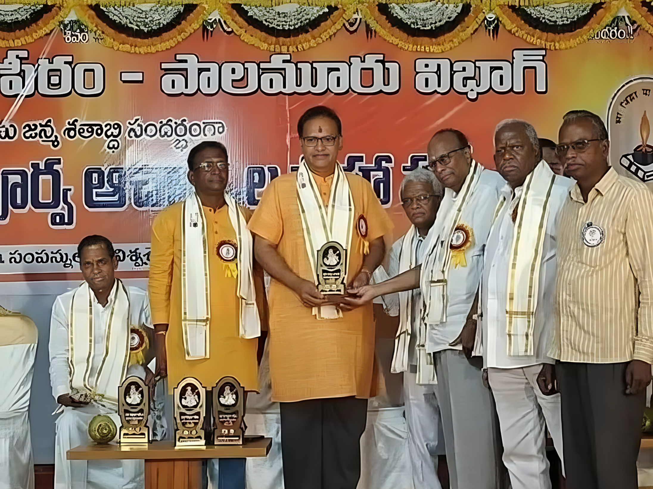 మాతృభూమి సేవకు శాంతి కుమార్ పిలుపు