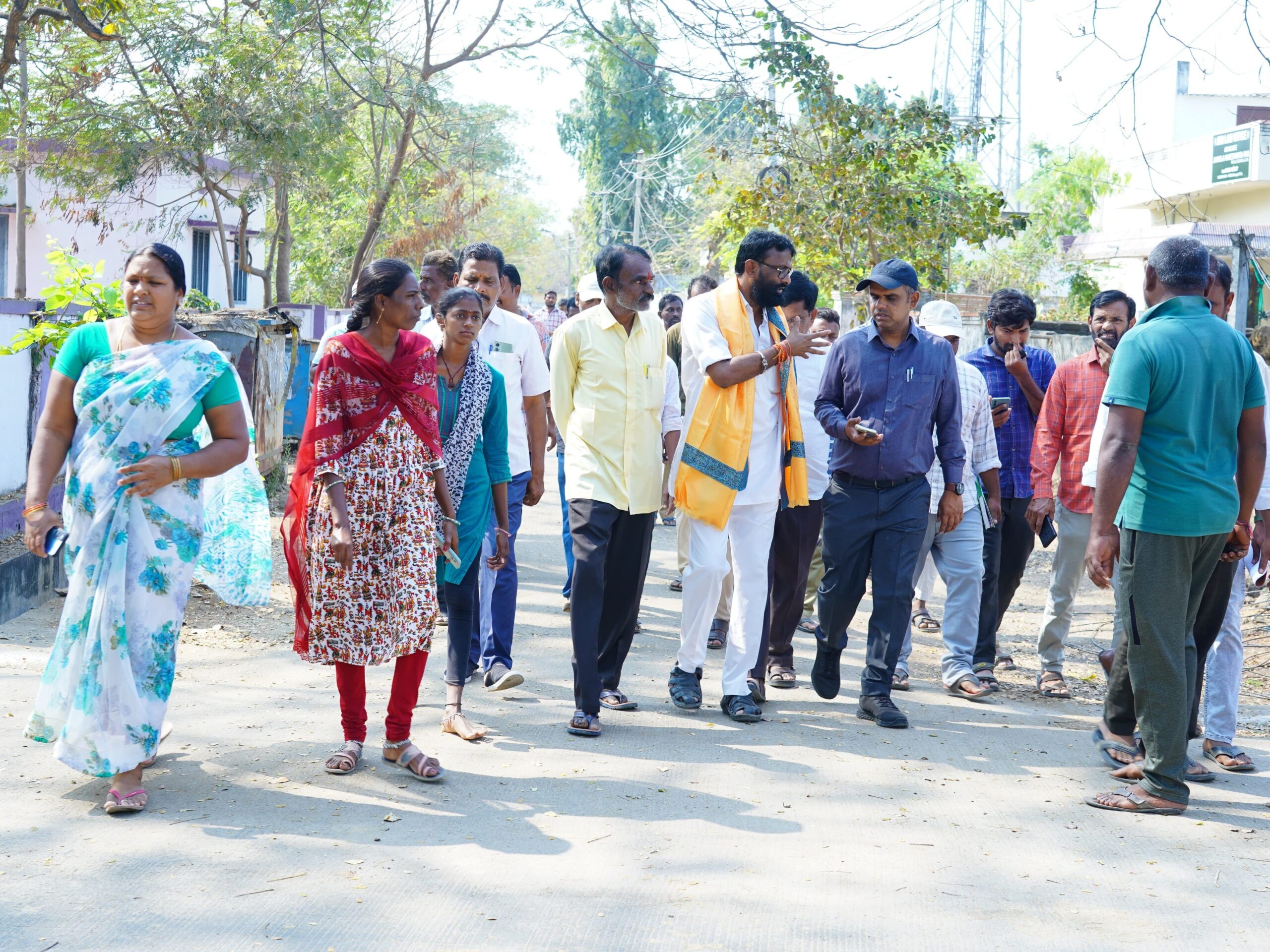 హుజూర్‌నగర్ 21వ వార్డులో క్షేత్రస్థాయి పరిశీలన