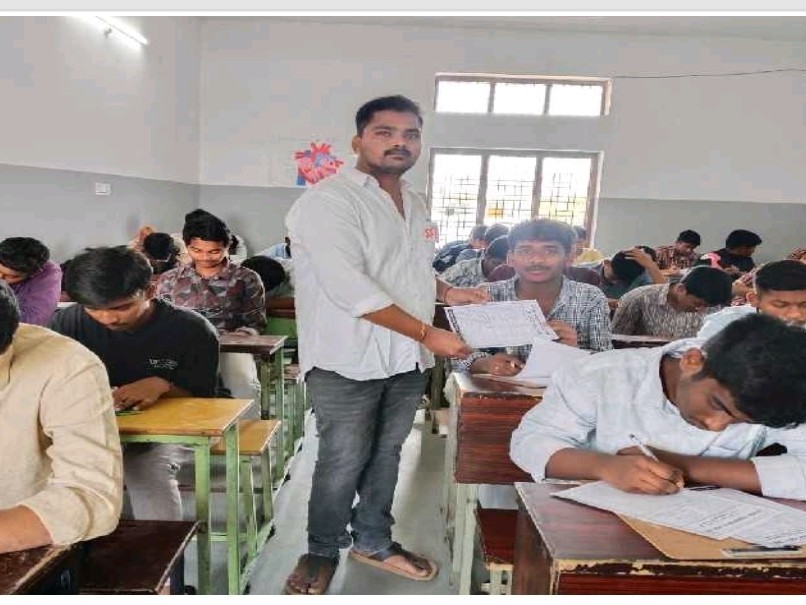 ప్రతిభను వెలికి తీయడానికే టాలెంట్టెస్ట్