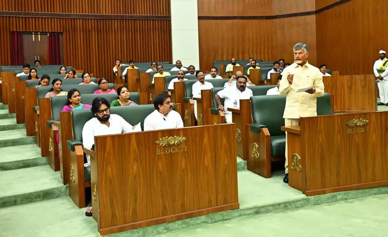 అసెంబ్లీ.. బడ్జెట్ డిమాండ్లను ప్రవేశపెట్టిన మంత్రులు