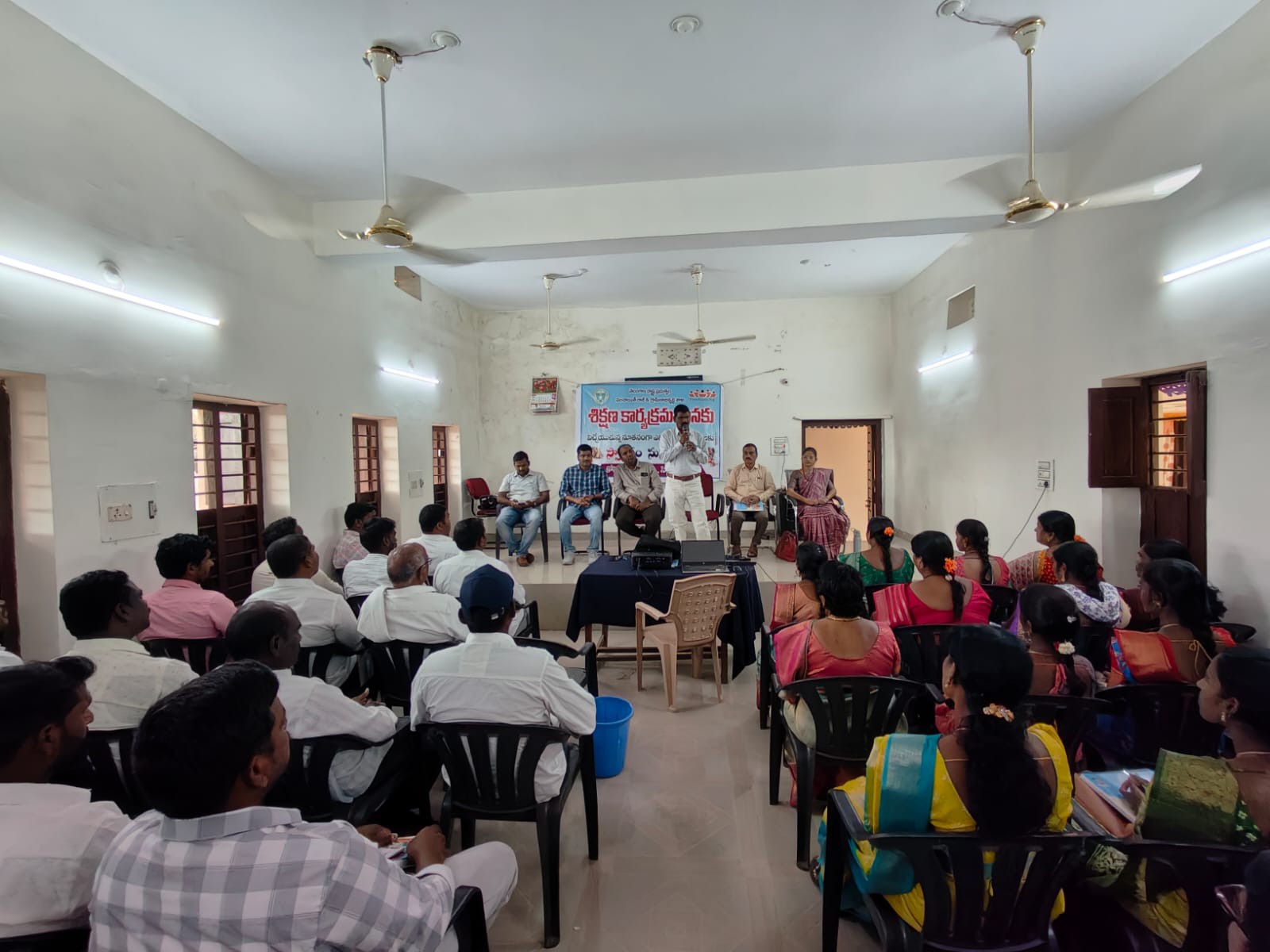 ‘గ్రామాల అభివృద్ధిలో వార్డు సభ్యుల పాత్ర కీలకం’