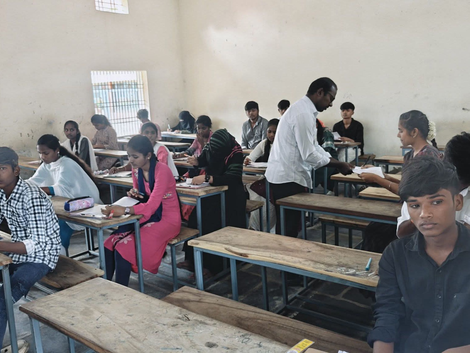 ప్రశాంతంగా పూర్తయిన ఇంటర్ పరీక్షలు