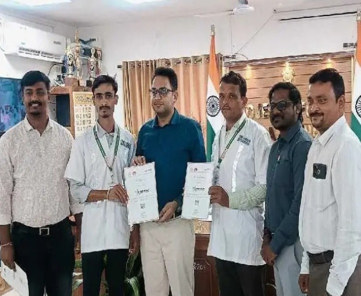 ‘బెస్ట్ పైలట్’ అవార్డులు అందుకుంది వీరే..!