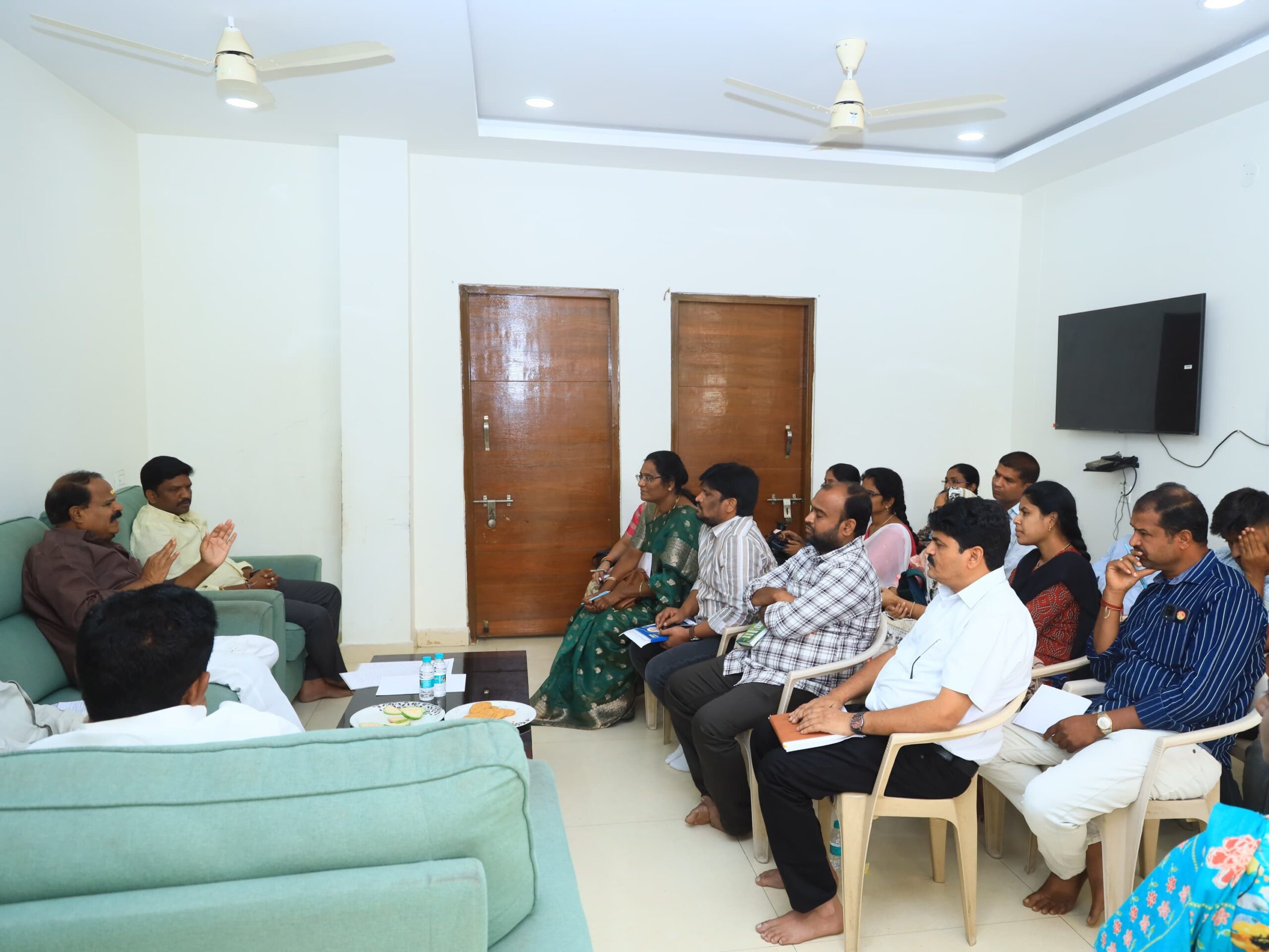 ‘పంట నమోదు పకడ్బందీగా నిర్వహించండి’