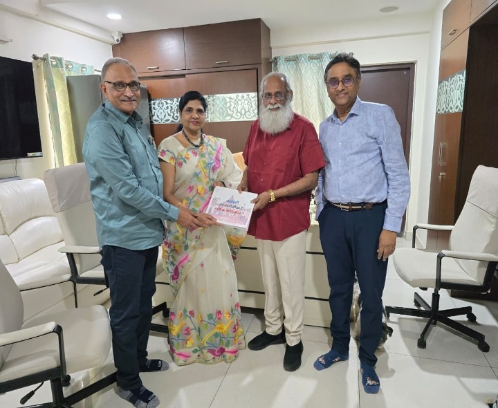 నిధులు ఇచ్చిన ఎంపీ విజయేంద్రకు సత్కారం