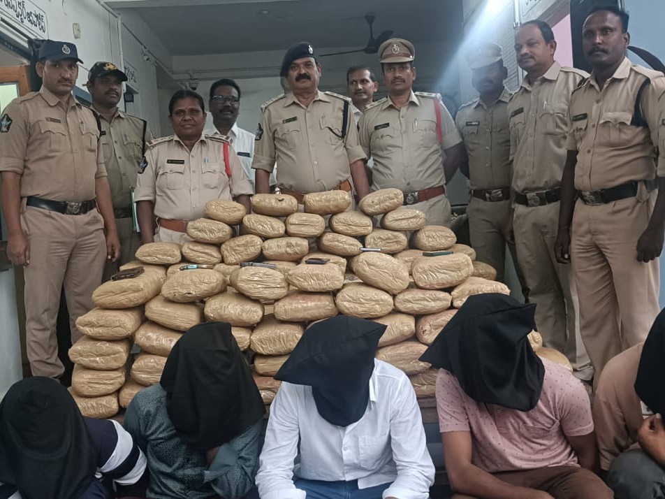 భారీగా గంజాయి స్వాధీనం