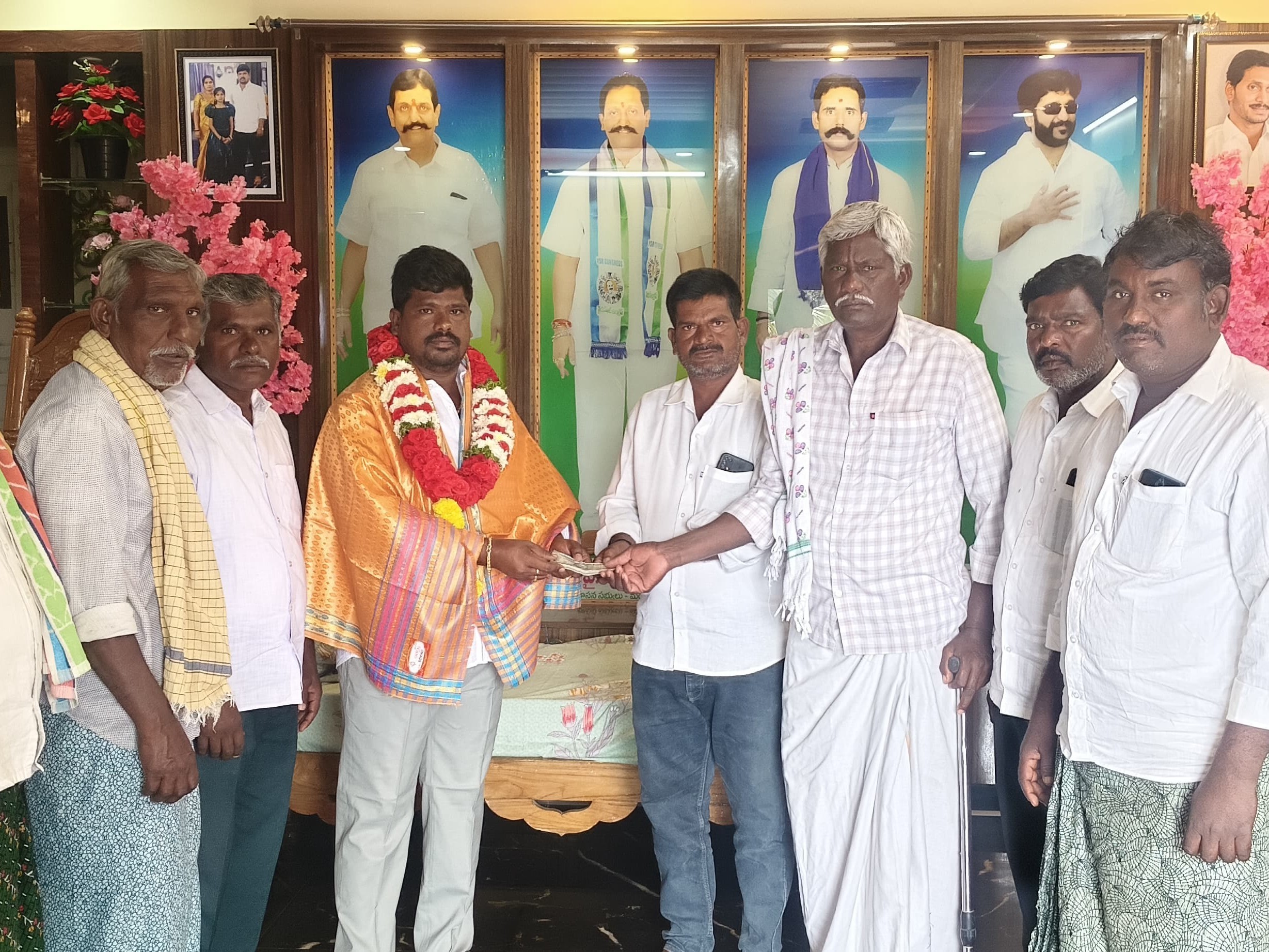 ఉదారత చాటుకున్న ఓ వ్యక్తి..!