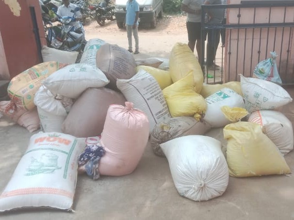 అమాసరెడ్డి కండ్రిగ వద్ద రేషన్ బియ్యం పట్టివేత