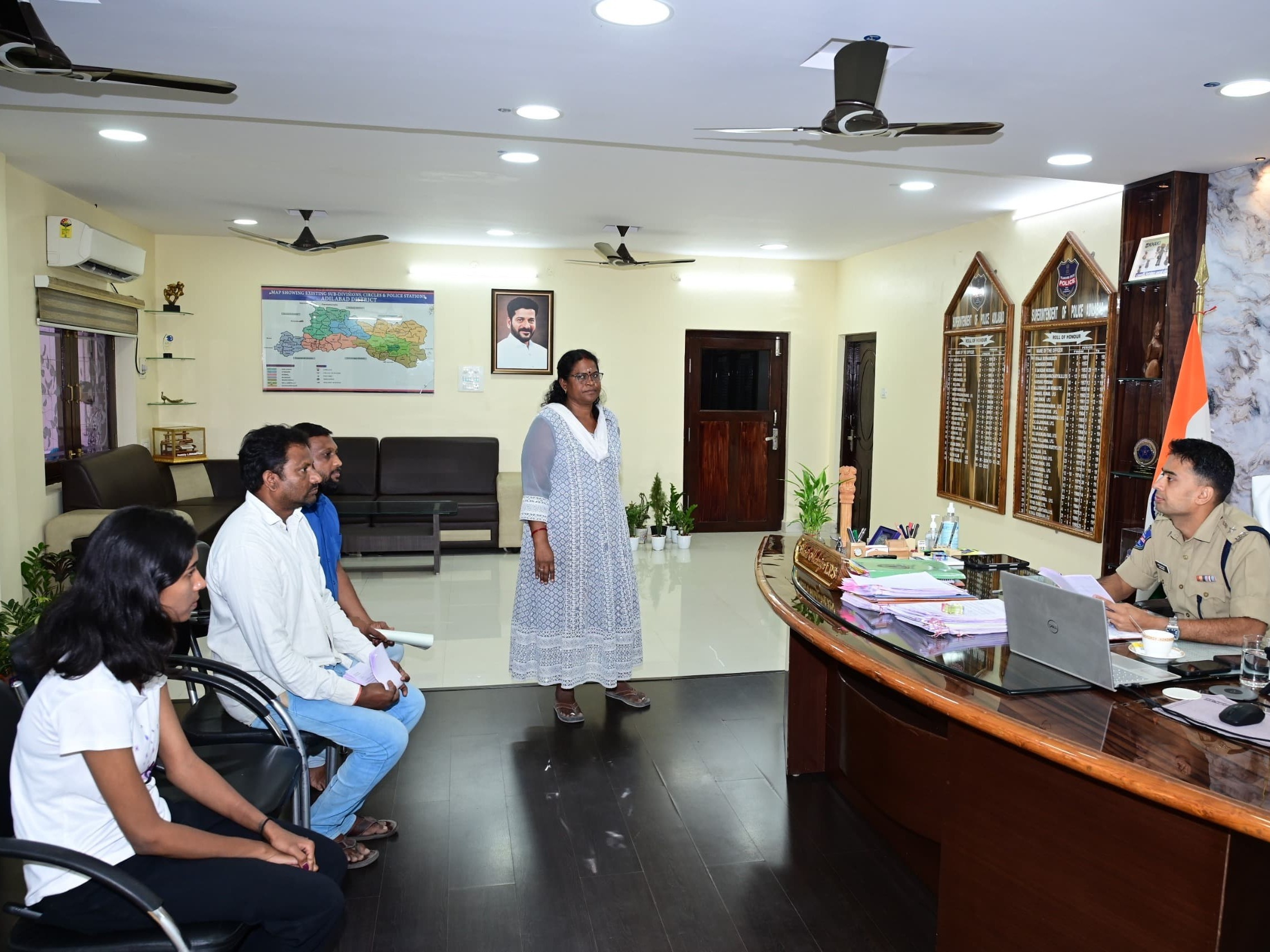 బాధితులకు అండగా జిల్లా పోలీసు వ్యవస్థ: SP