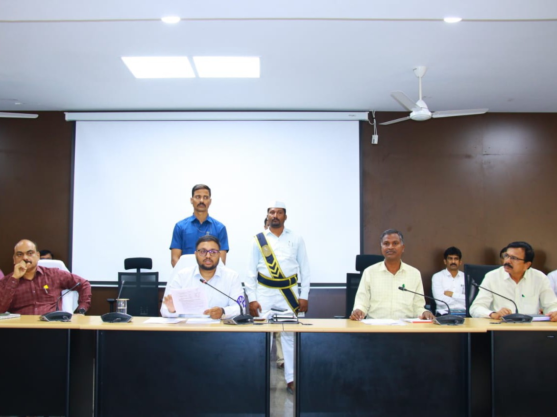 పరీక్షలకు సర్వం సిద్ధం: కలెక్టర్