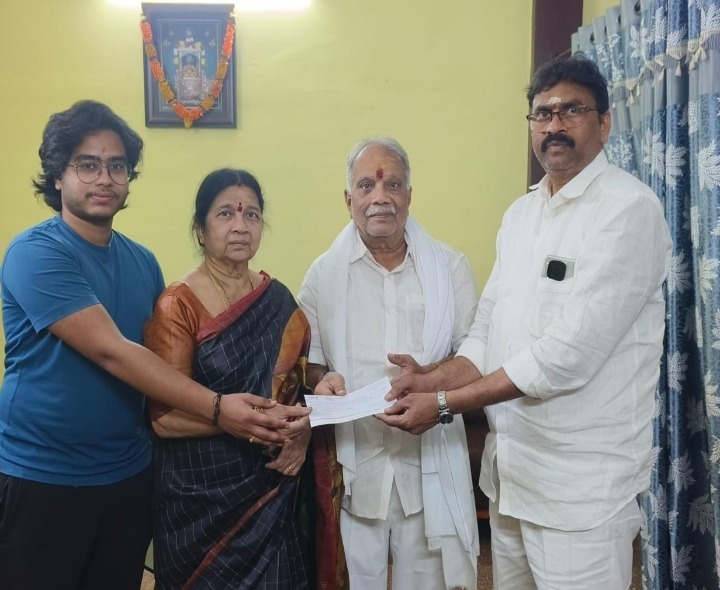 నిత్యాన్నదాన పథకానికి గుంటూరు భక్తుల విరాళం