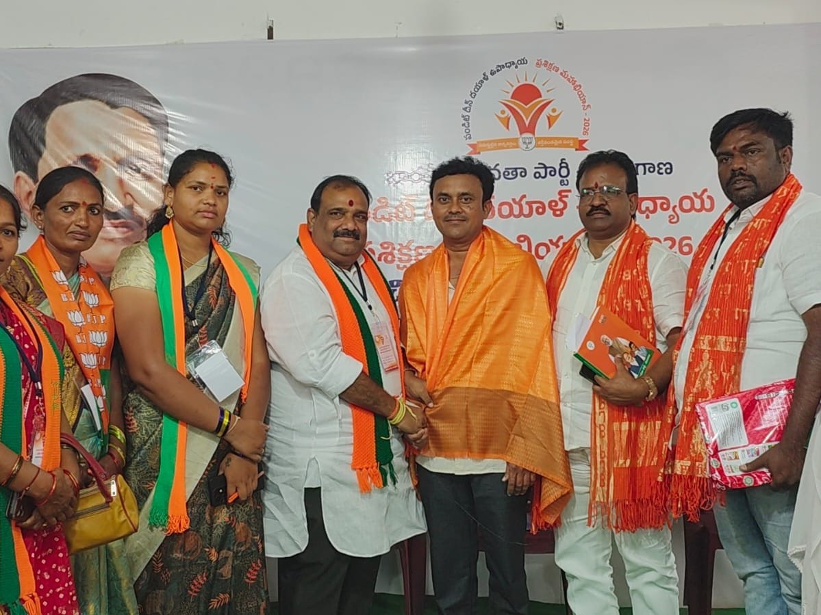 ‘క్రమక్రమంగా పుంజుకుంటున్న బీజేపీ’