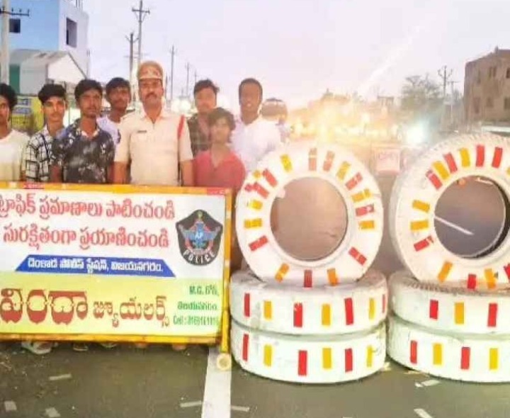 వేగ నియంత్రణ కోసం స్టాపర్లు ఏర్పాటు: SI