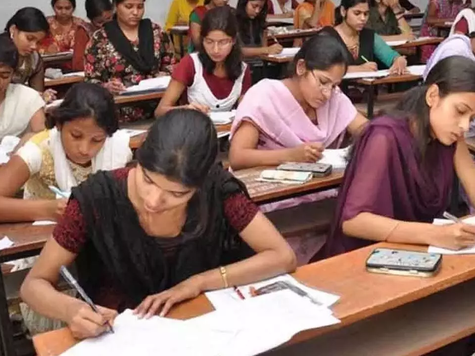 రేపటి నుంచి ఇంటర్ పరీక్షలు.. సర్వం సిద్ధం..!
