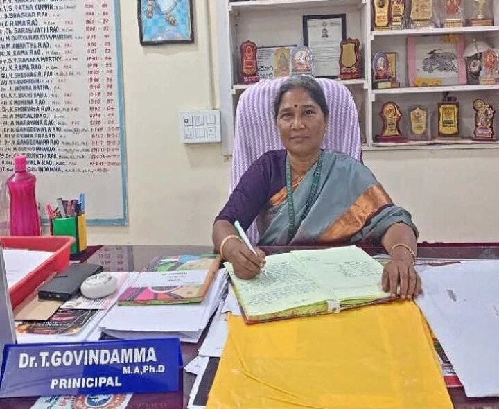 ప్రభుత్వ డిగ్రీ కళాశాలలో నేడు జాబ్ డ్రైవ్