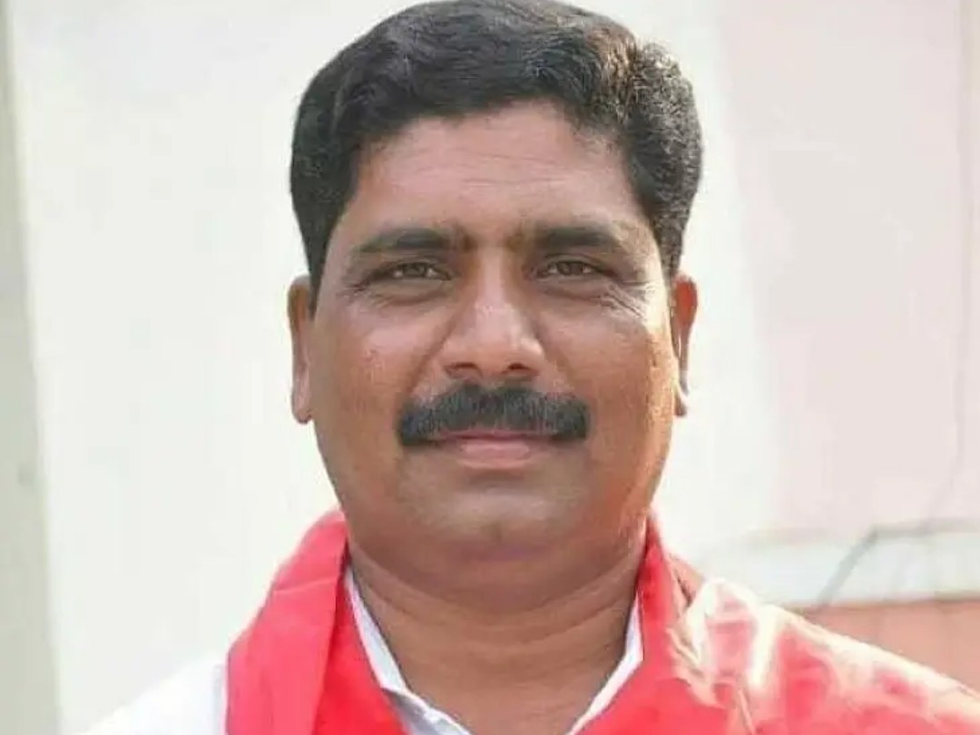 ‘దెబ్బతిన్న పంటలకు నష్టపరిహారం అందించాలి’