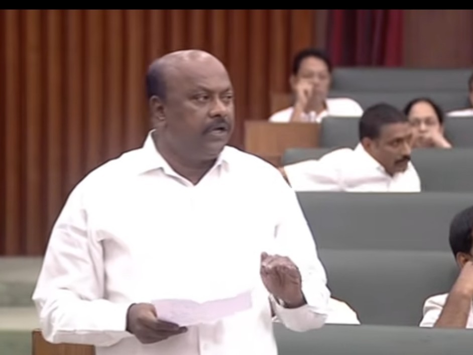 ‘వారిపై చర్యలు తీసుకోవాలి’