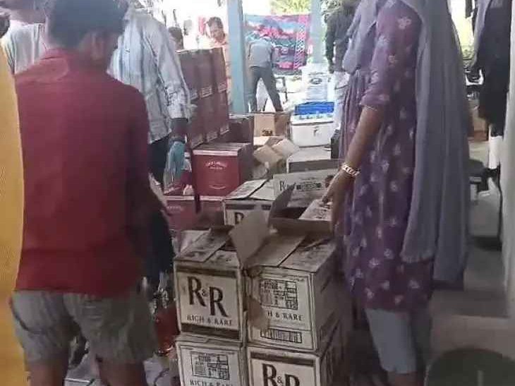 FLASH.. భారీగా చిక్కిన విదేశీ మద్యం