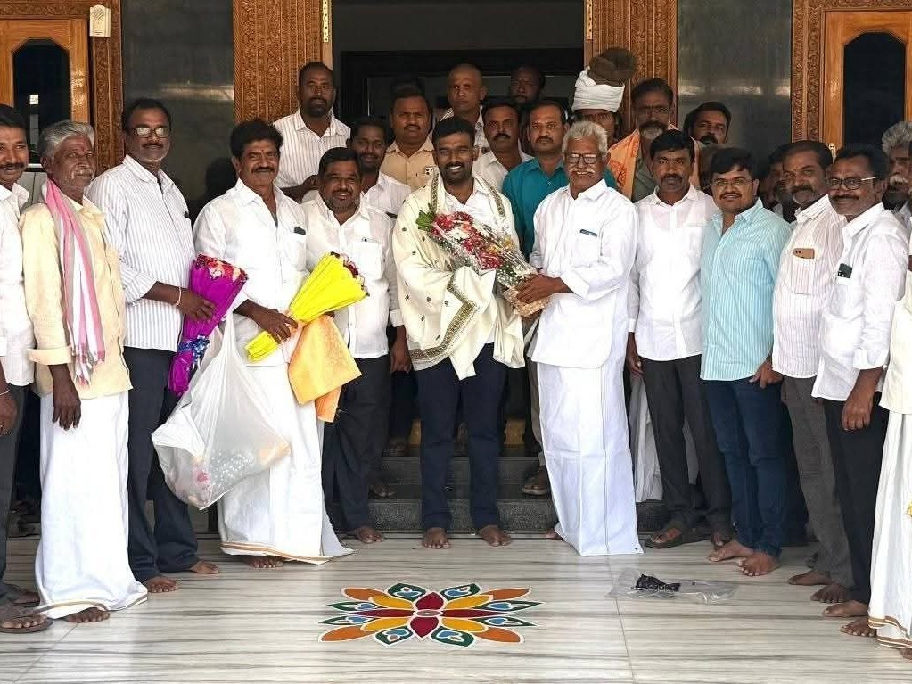 రైతులకు ఏ కష్టం వచ్చినా అండగా నిలవాలి: శ్రీరామ్