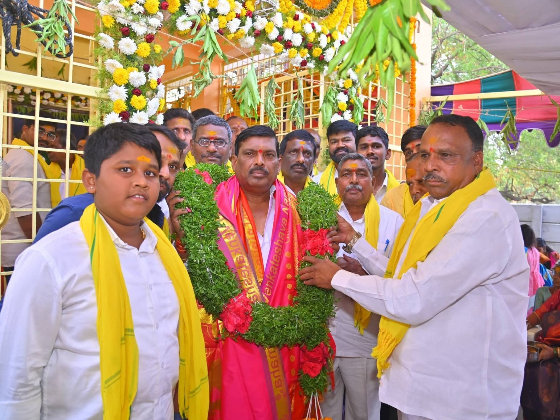 జాతర మహోత్సవంలో పాల్గొన్న ఎమ్మెల్యే