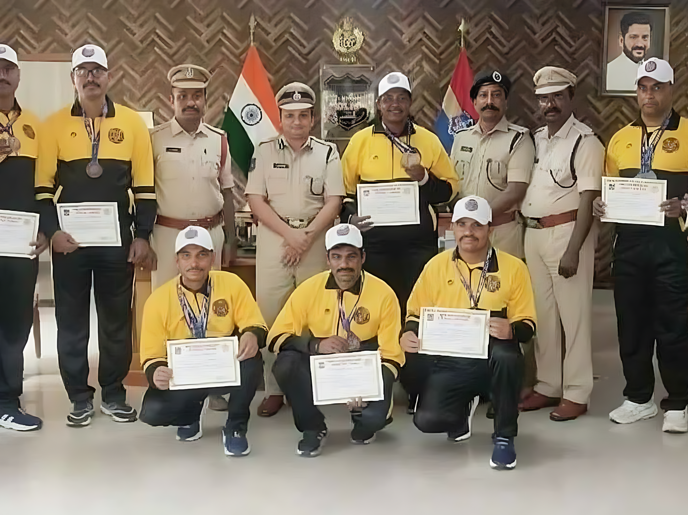 పోలీస్ స్పోర్ట్స్ మీట్‌లో 13 పతకాలు