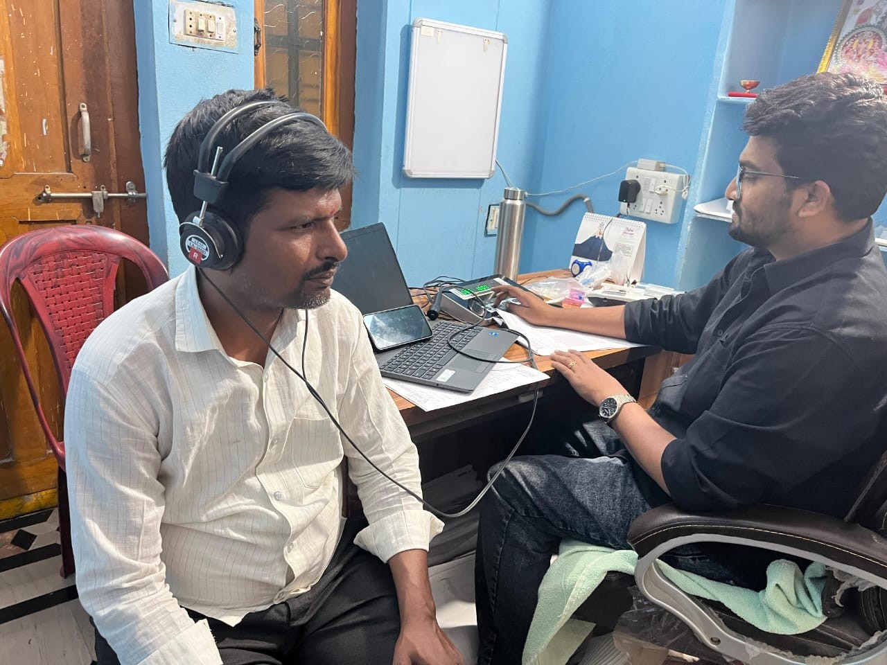 ఖేడ్‌లో ఆడియలోజిస్ట్ ఉచిత క్యాంపు