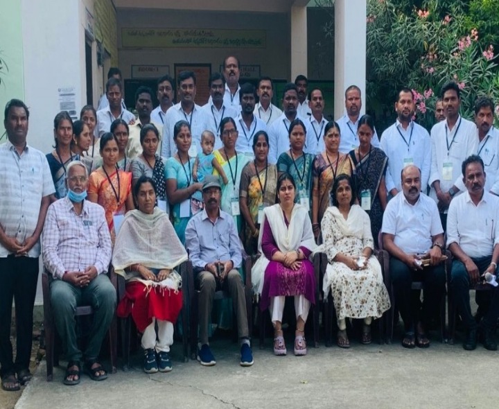 సర్పంచుల శిక్షణ శిబిరాన్ని సందర్శించిన కలెక్టర్