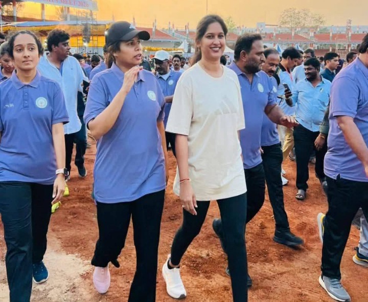 క్రీడా పోటీల్లో పాల్గొన్న జిల్లా ఎమ్మెల్యేలు