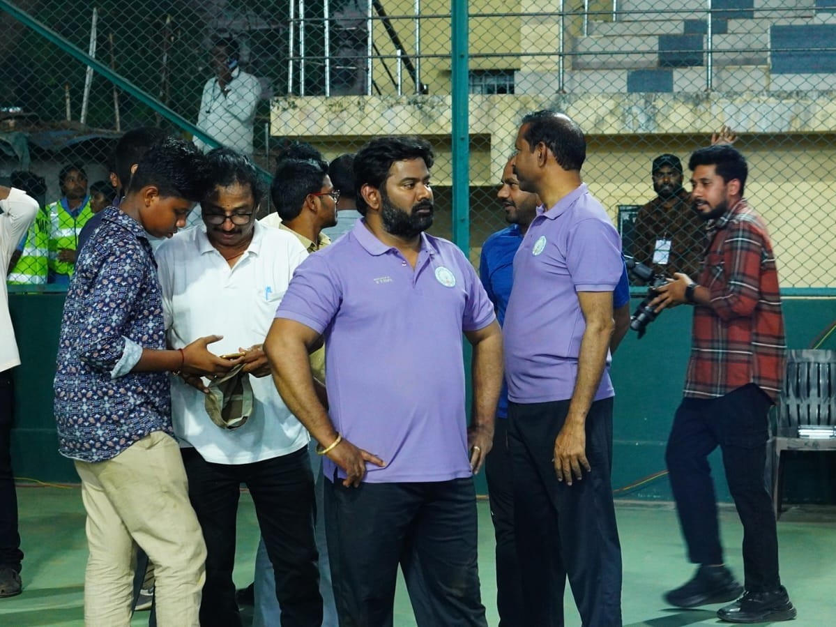 విన్నర్‌గా నిలిచిన ఎమ్మెల్యే విజయ్ చంద్ర