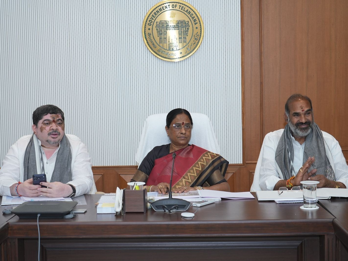 ‘ఆలయ అభివృద్ధి పనులు వేగవంతం చేయాలి’