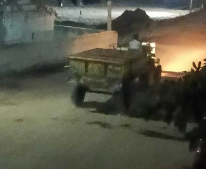 మంజీరాలో అర్ధరాత్రి ఇసుక దందా..!