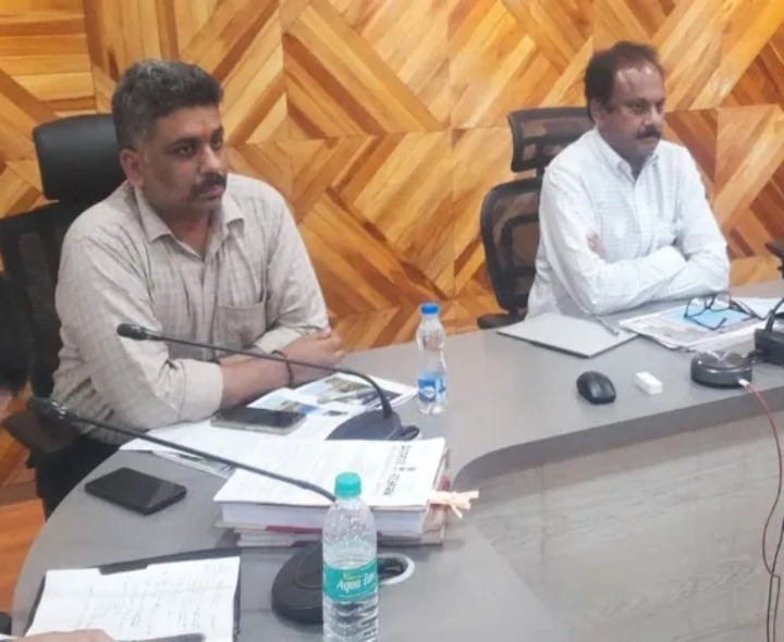 ‘అడవుల చుట్టూ  ఎకో-సెన్సిటివ్ జోన్ తప్పనిసరి’