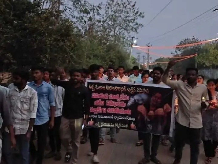 నాగర్ కర్నూల్ ఘటనకు ఖండిస్తూ.. కొవ్వొత్తుల ర్యాలీ