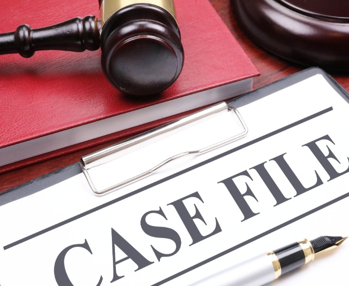 నరసాపురంలో ఐదుగురిపై కేసు నమోదు