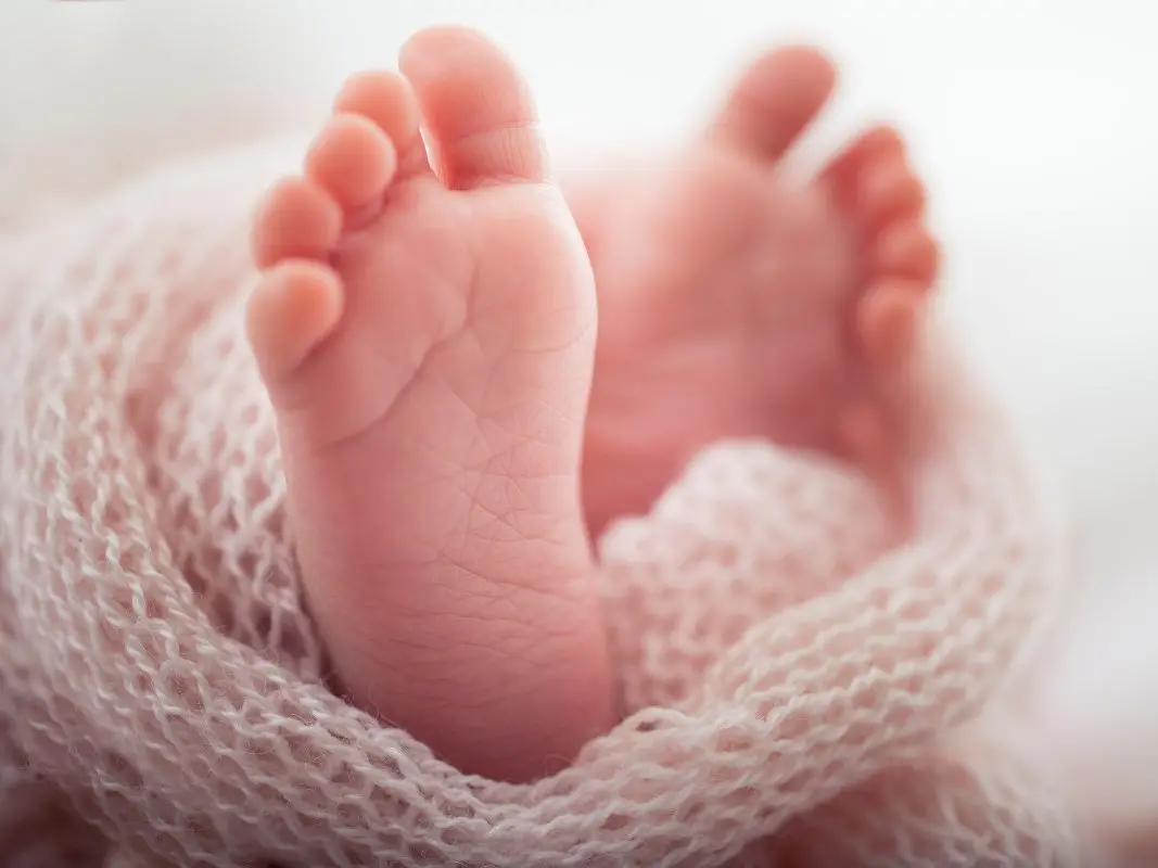 కుమార్తెను హత్య చేసిన తల్లి