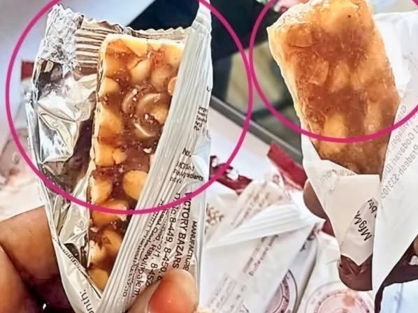 పాఠశాలలకు సరఫరా చేస్తున్న చిక్కీలపై ఆరోపణలు