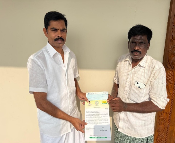 బాధితునికి CMRF చెక్కు అందజేత